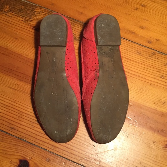Red Dolce Vita Suede Flats - Picture 3 of 5